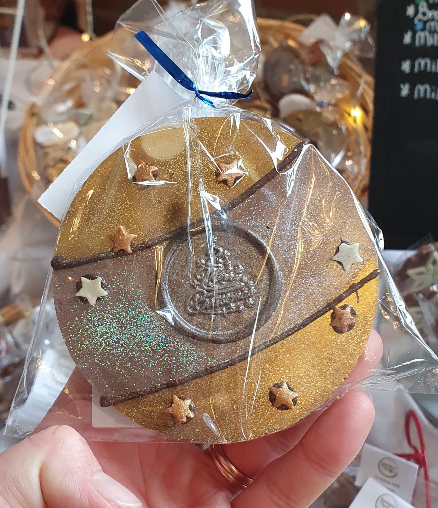 Milk Chocolate Bauble Chocolate Bar